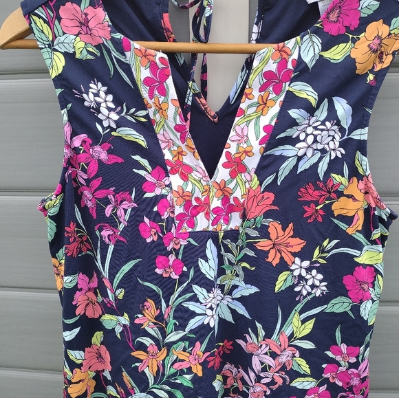 Tommy Bahama Floral Romper Split Neck Side Slits Sleeveless Navy Size Small NWOT - Picture 3 of 8
